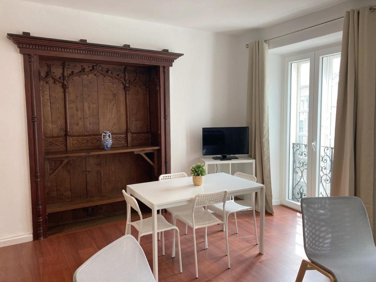 Apto. En Plaza De Cervantes Apartment Santiago de Compostela Bagian luar foto