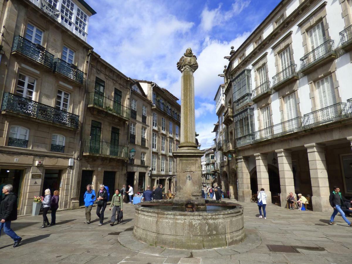 Apto. En Plaza De Cervantes Apartment Santiago de Compostela Bagian luar foto