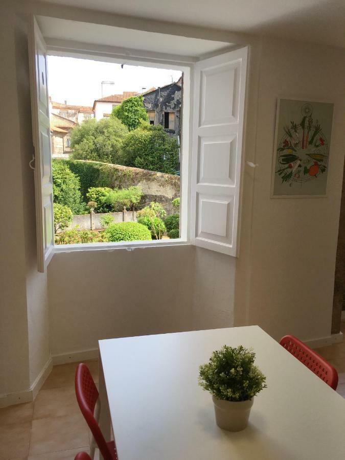 Apto. En Plaza De Cervantes Apartment Santiago de Compostela Bagian luar foto
