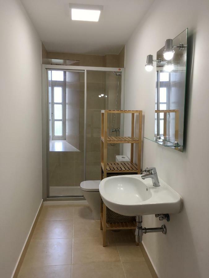 Apto. En Plaza De Cervantes Apartment Santiago de Compostela Bagian luar foto